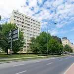 Appartement Spacious & Bright On Mokotow By Renters
