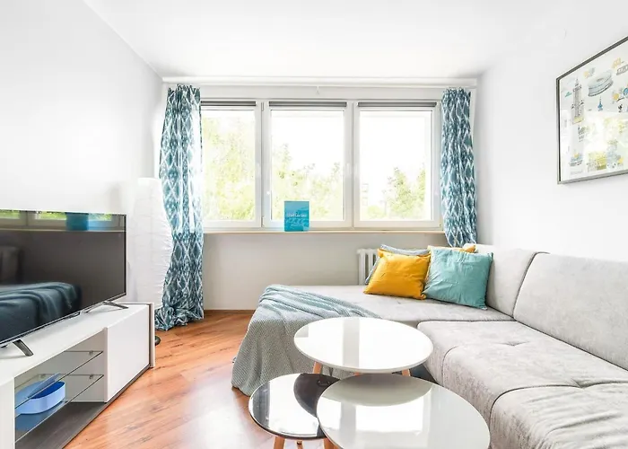 Spacious & Bright On Mokotow By Renters Apartament *